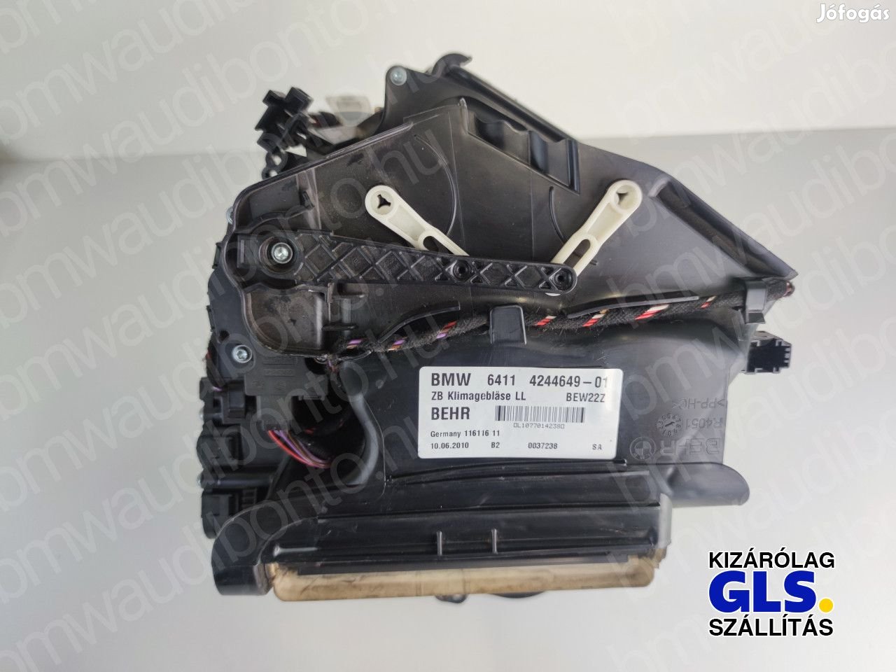 BMW 5 (F10) Fűtőmotor (klímás) (4244649, 64114244649)