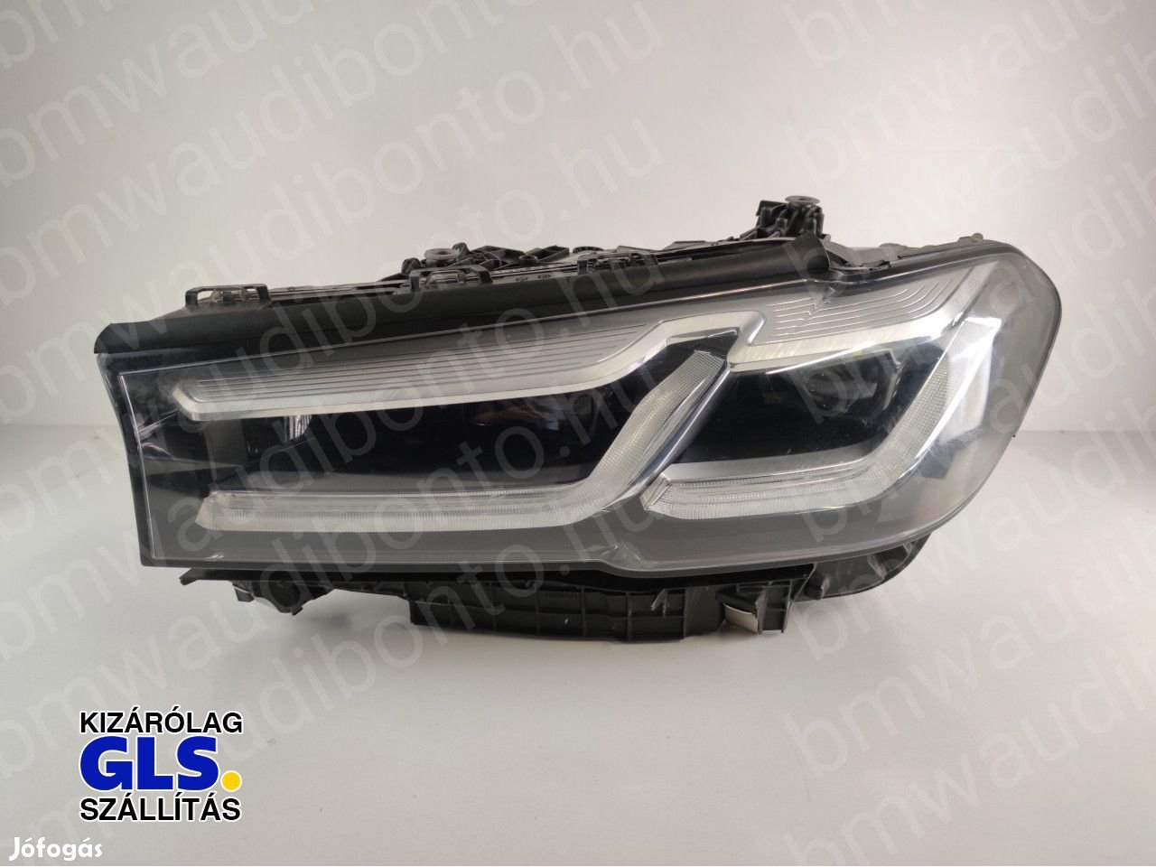 BMW 5 (G30, F90) Bal első fényszóró (9850581)