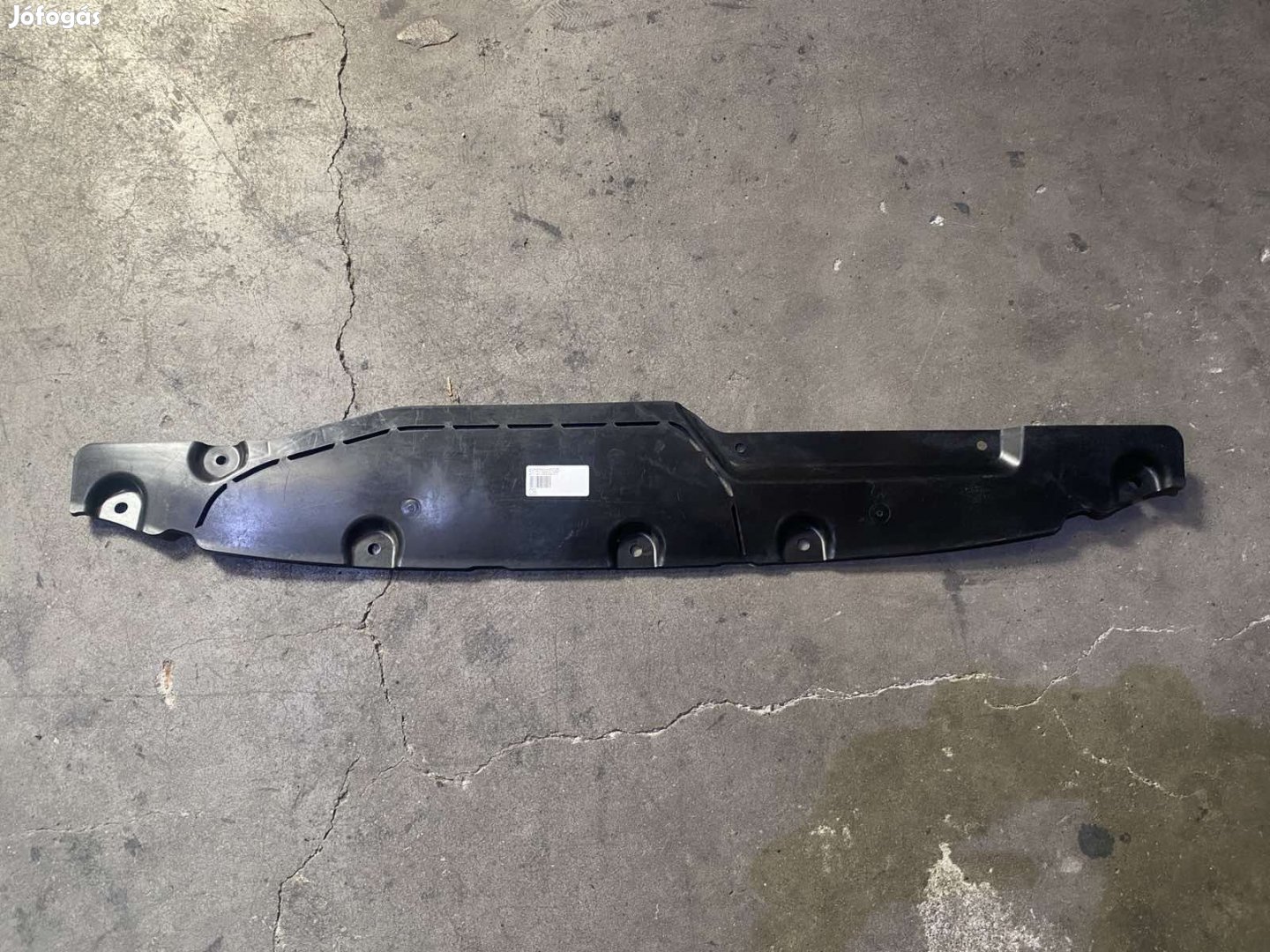 BMW 5. G30, G31 alvázburkolat, hátsó 51757399329 eladó