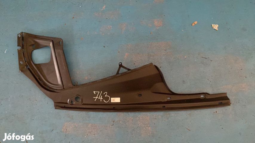 BMW 5. bal első, felső motortér burkolat 51767019803 eladó