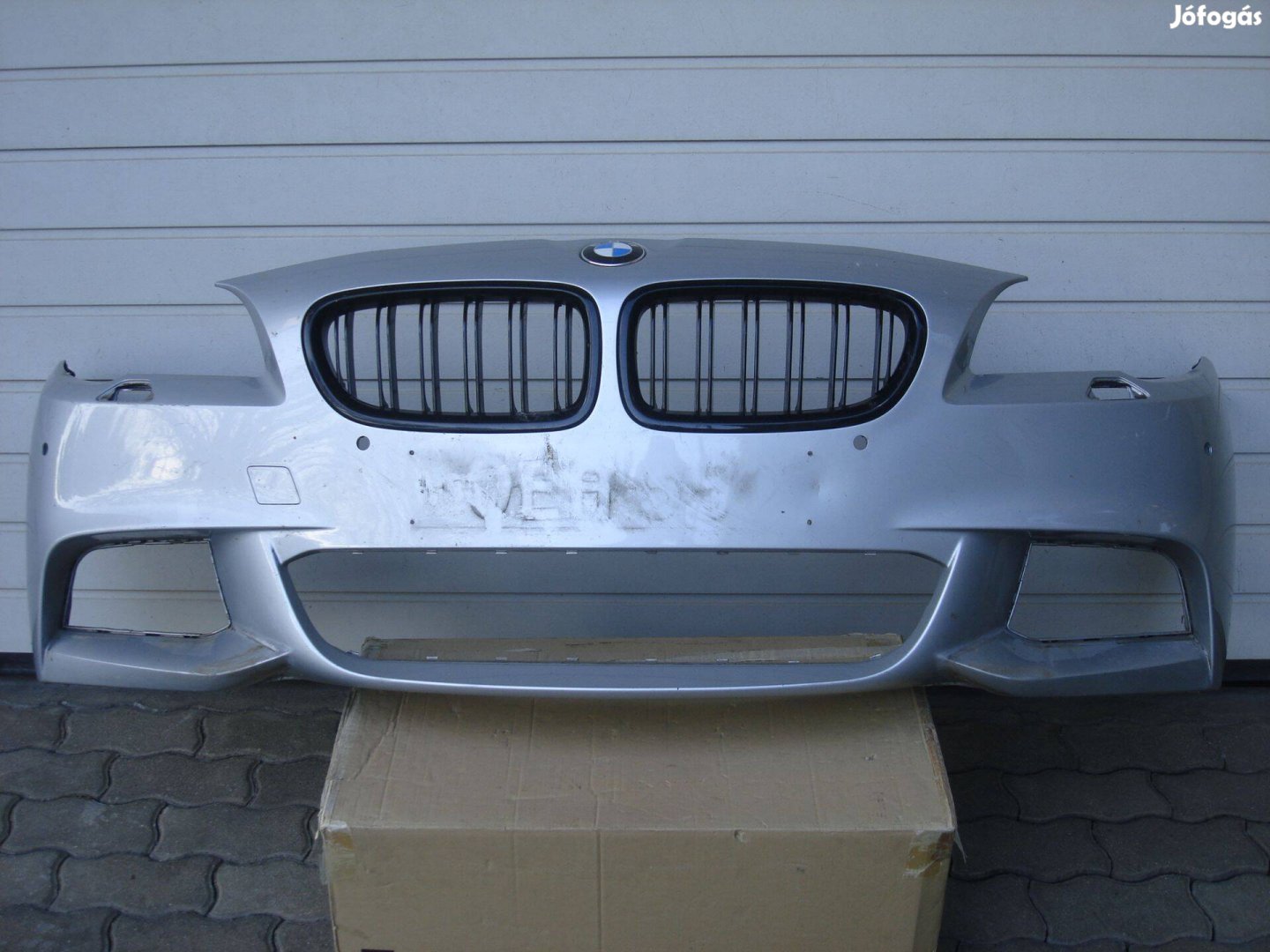 BMW 5-ös F10 F11 M-Sport radaros mosós első lökhárító 2010-től 7905289