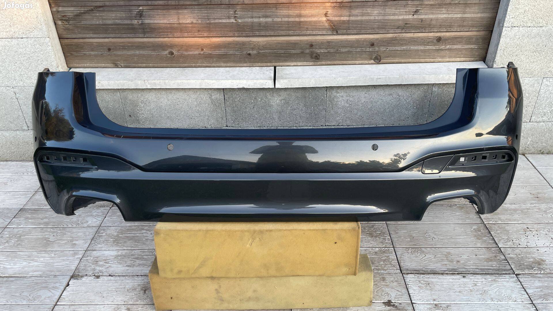 BMW 5-ös G31 M Pakett kombi hátsó lökhárító 5112 8064726