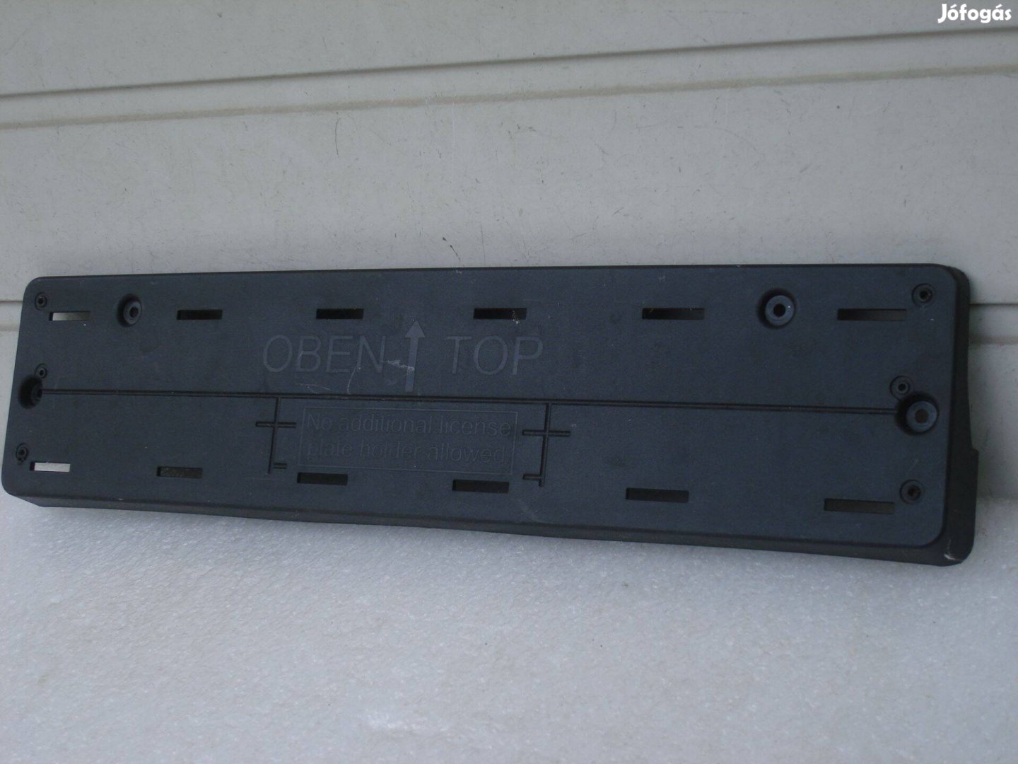 BMW 5-ös G60 G61 első rendszám tábla tartó 51135A0EDB7 2023-tól