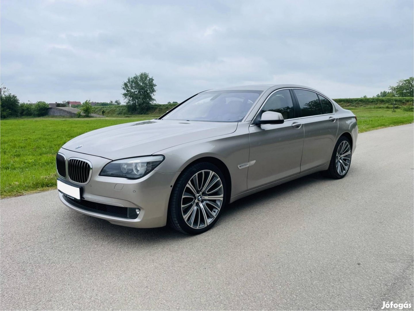 BMW 740d (Automata) Gyári Fényezés/57eKM/Szalon...