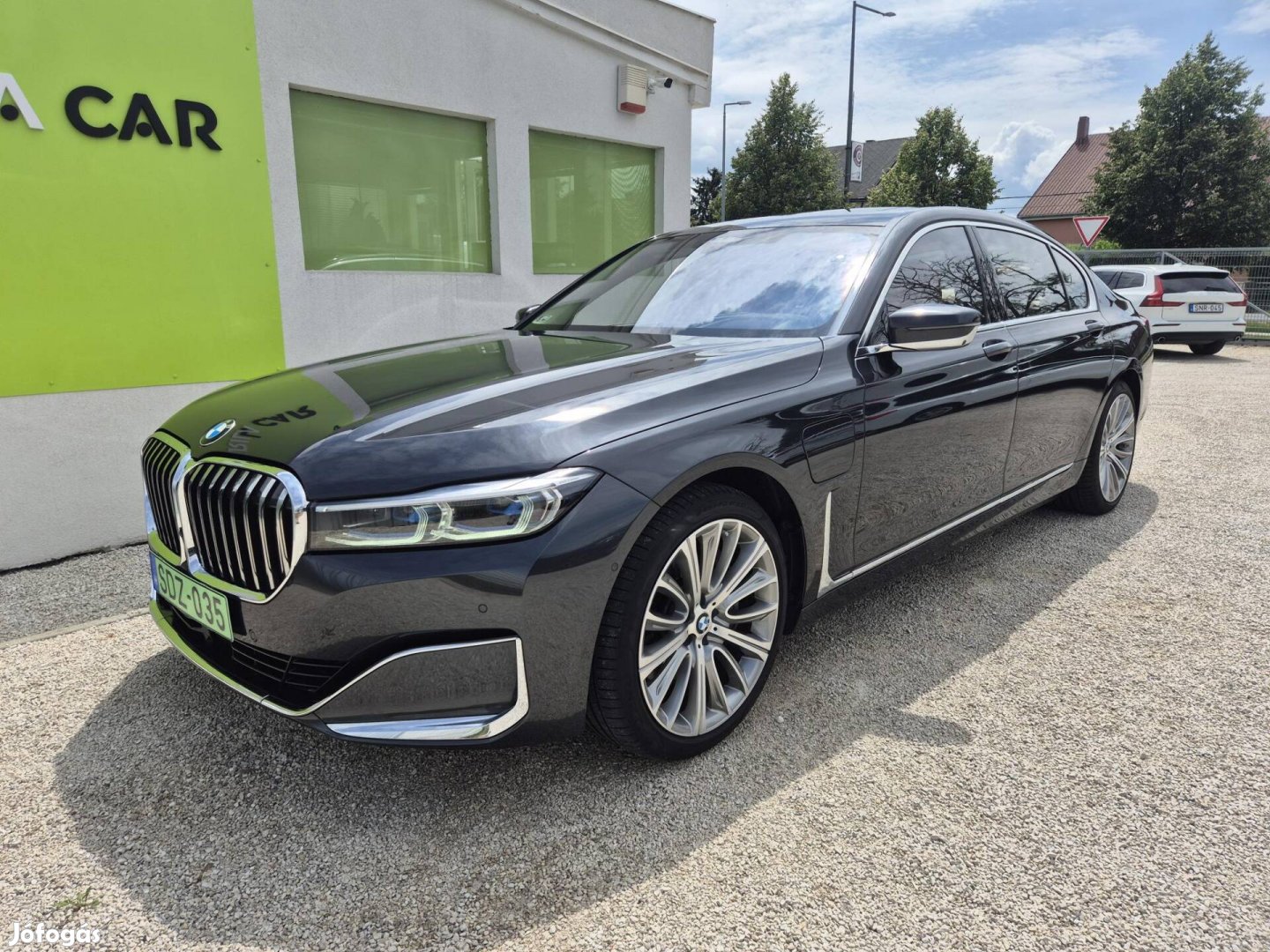BMW 745Le xdrive (Automata) (4 személyes ) Éjje...