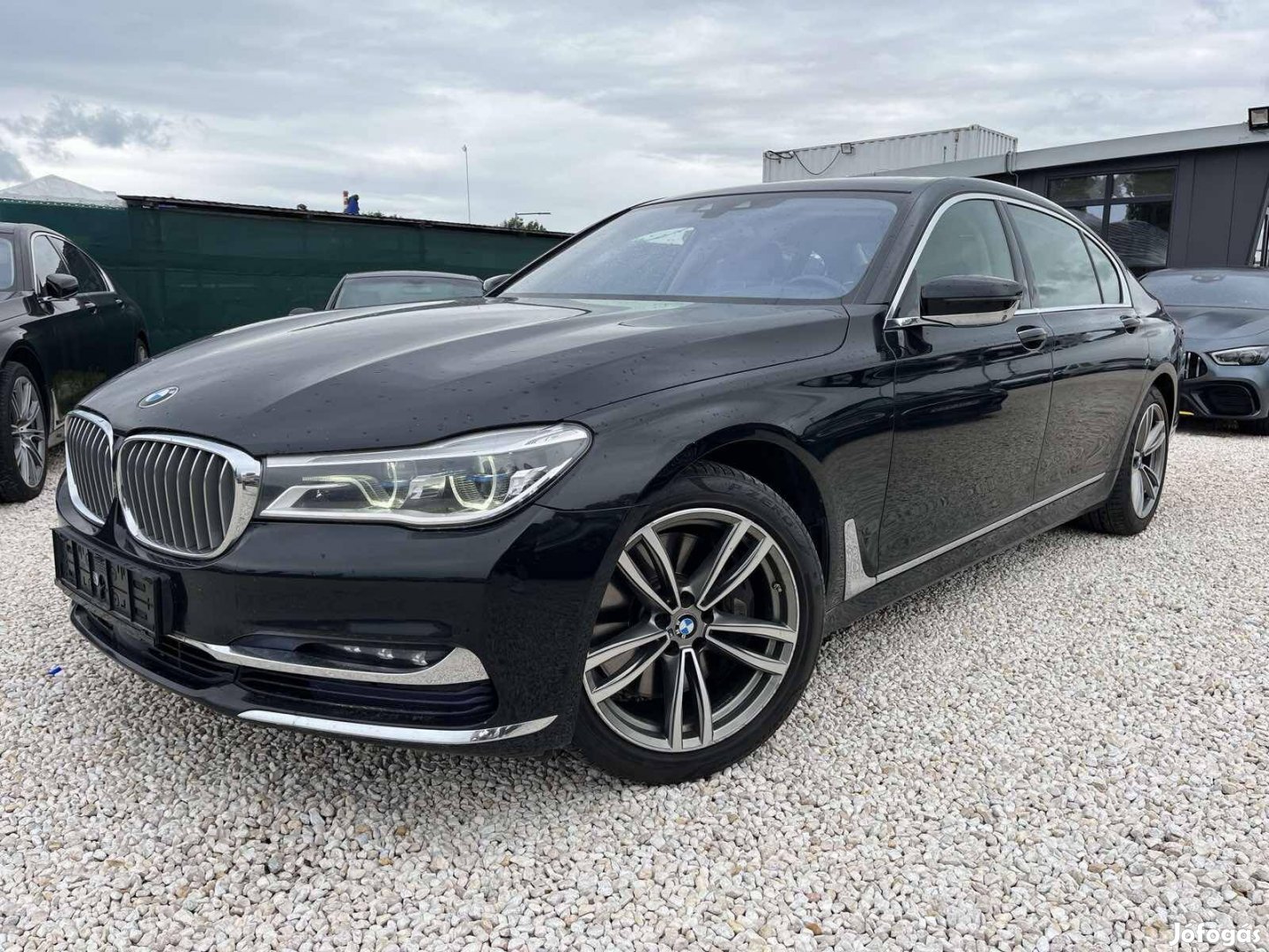 BMW 750Li (Automata)