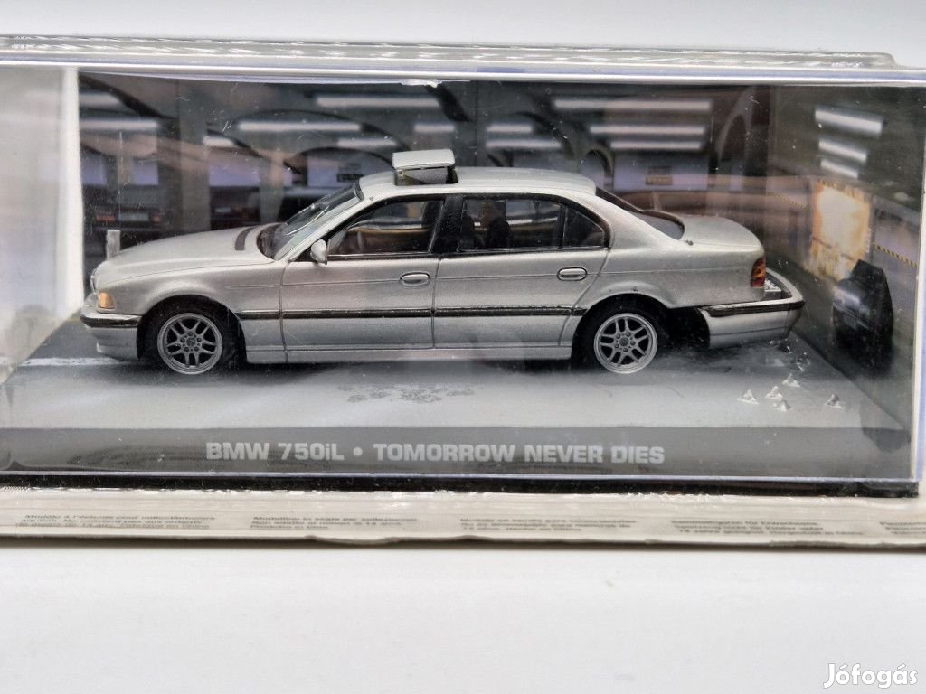 BMW 750iL E38 (James Bond movie) - Ixo - 1:43