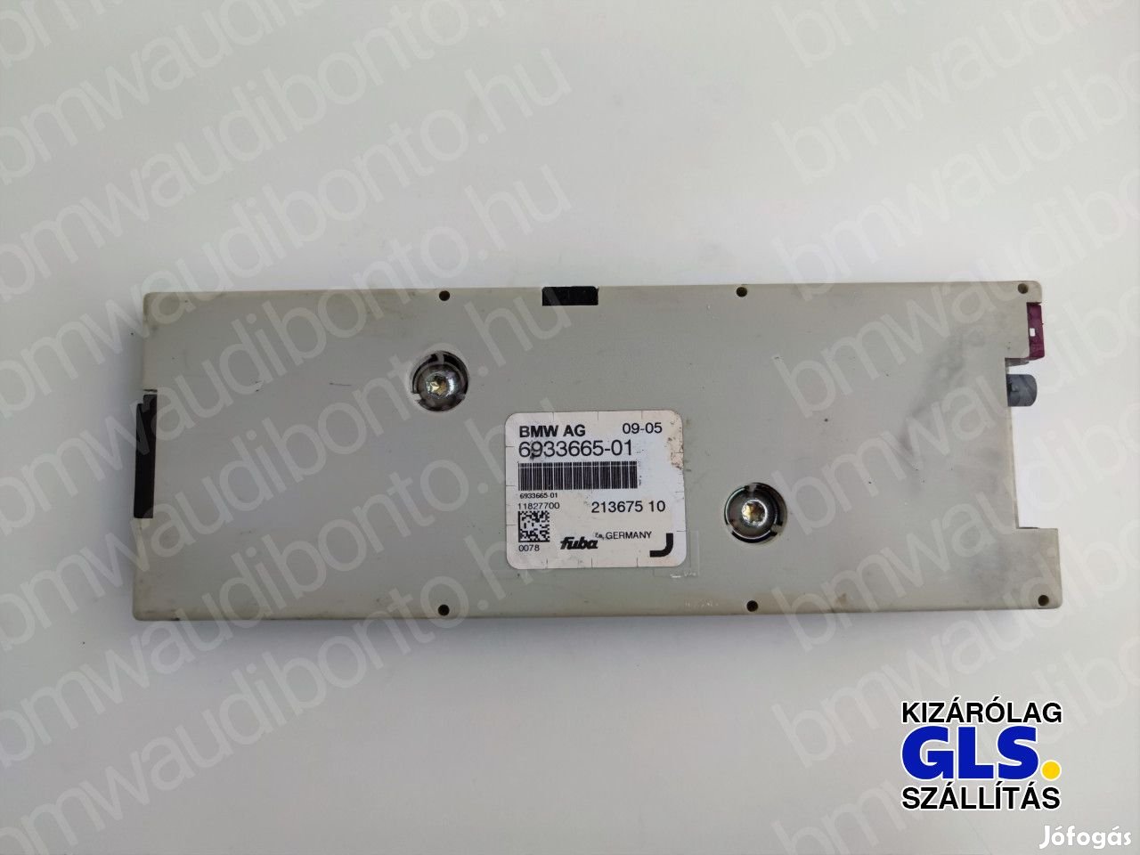 BMW 7 (E65, E66, E67) Antenna erősítő (6933665, 65206933665)
