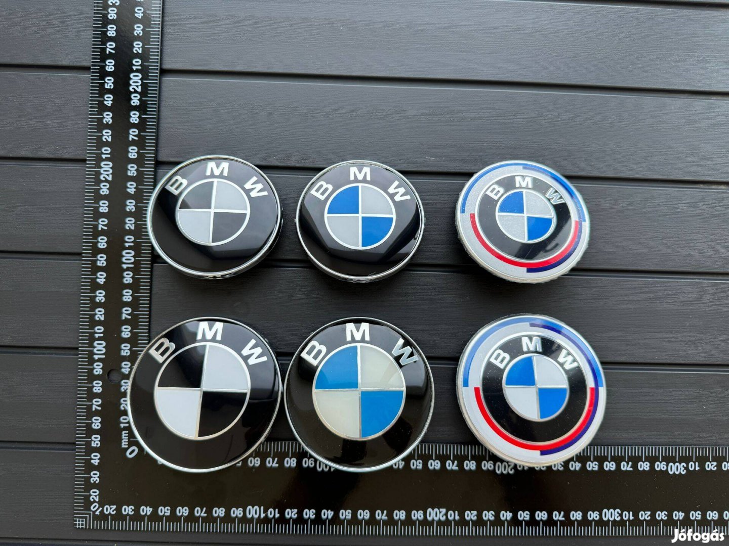 BMW 82mm 74mm 72mm Motorház Gépház Csomagtartó embléma Jel logo b