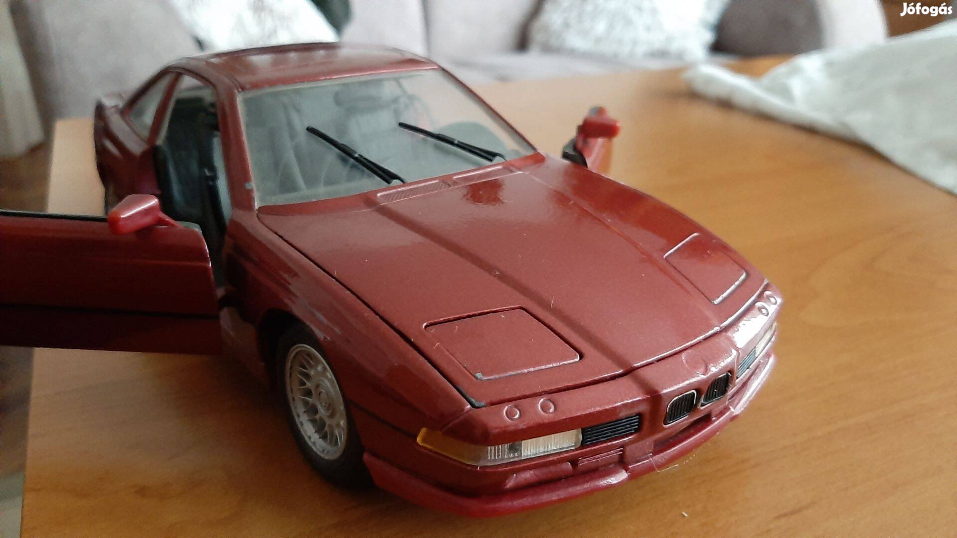 BMW 850i 1/18