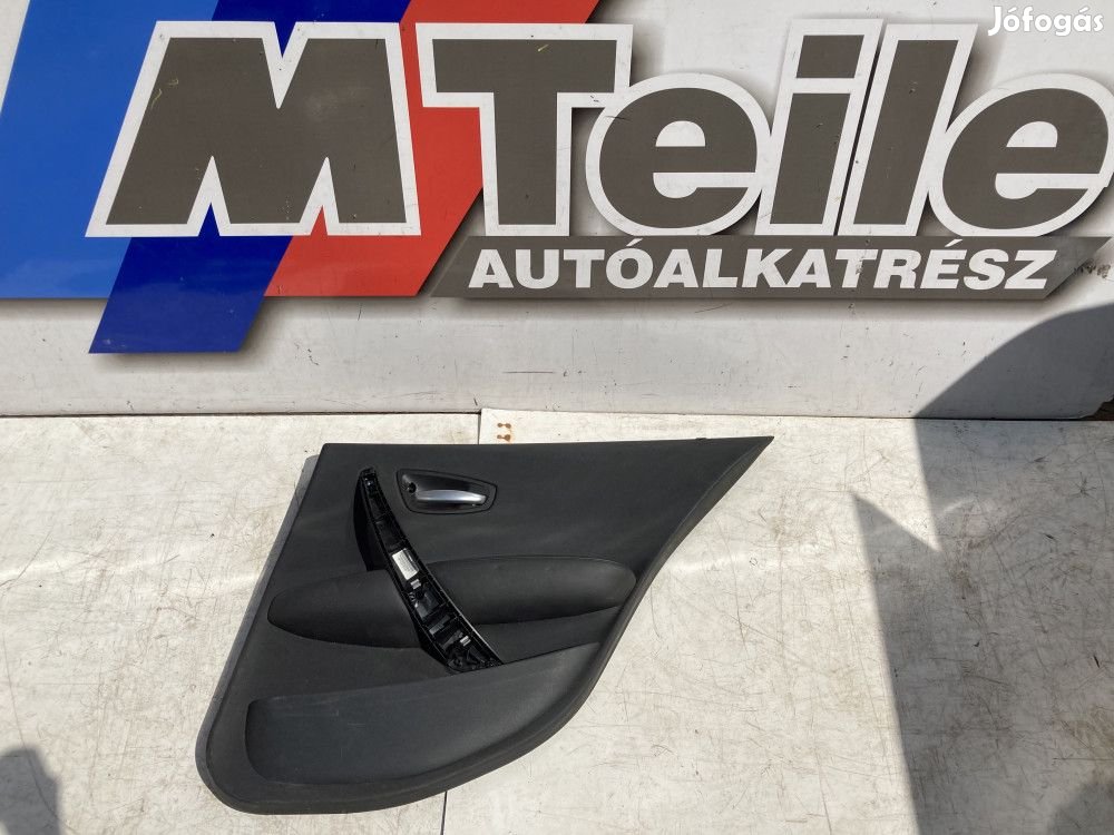 BMW Ajtókárpit - Jobb hátsó | Fekete | 1-es sorozat / E87