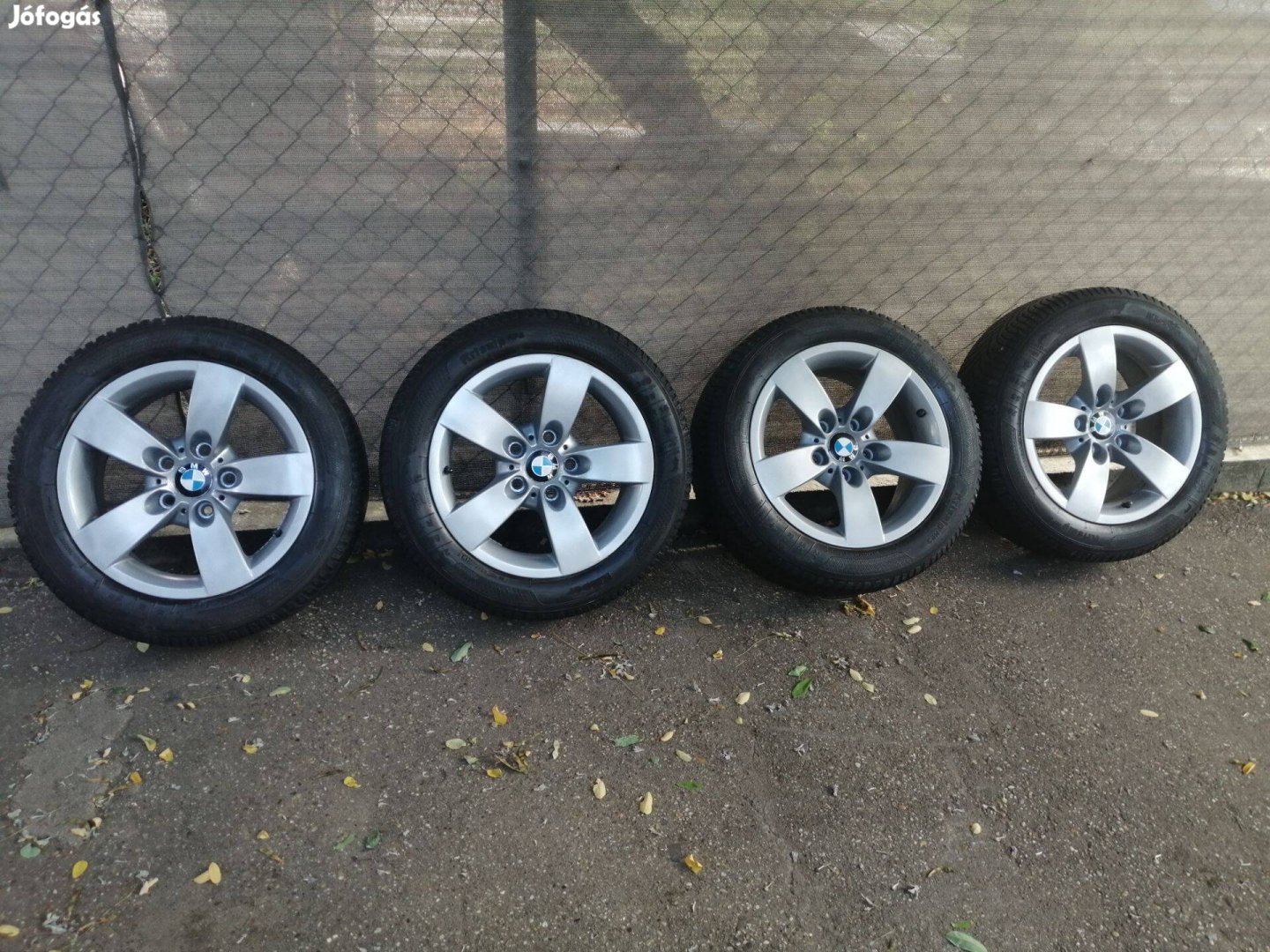 BMW Alufelni Téli gumikkal 205/55 R16