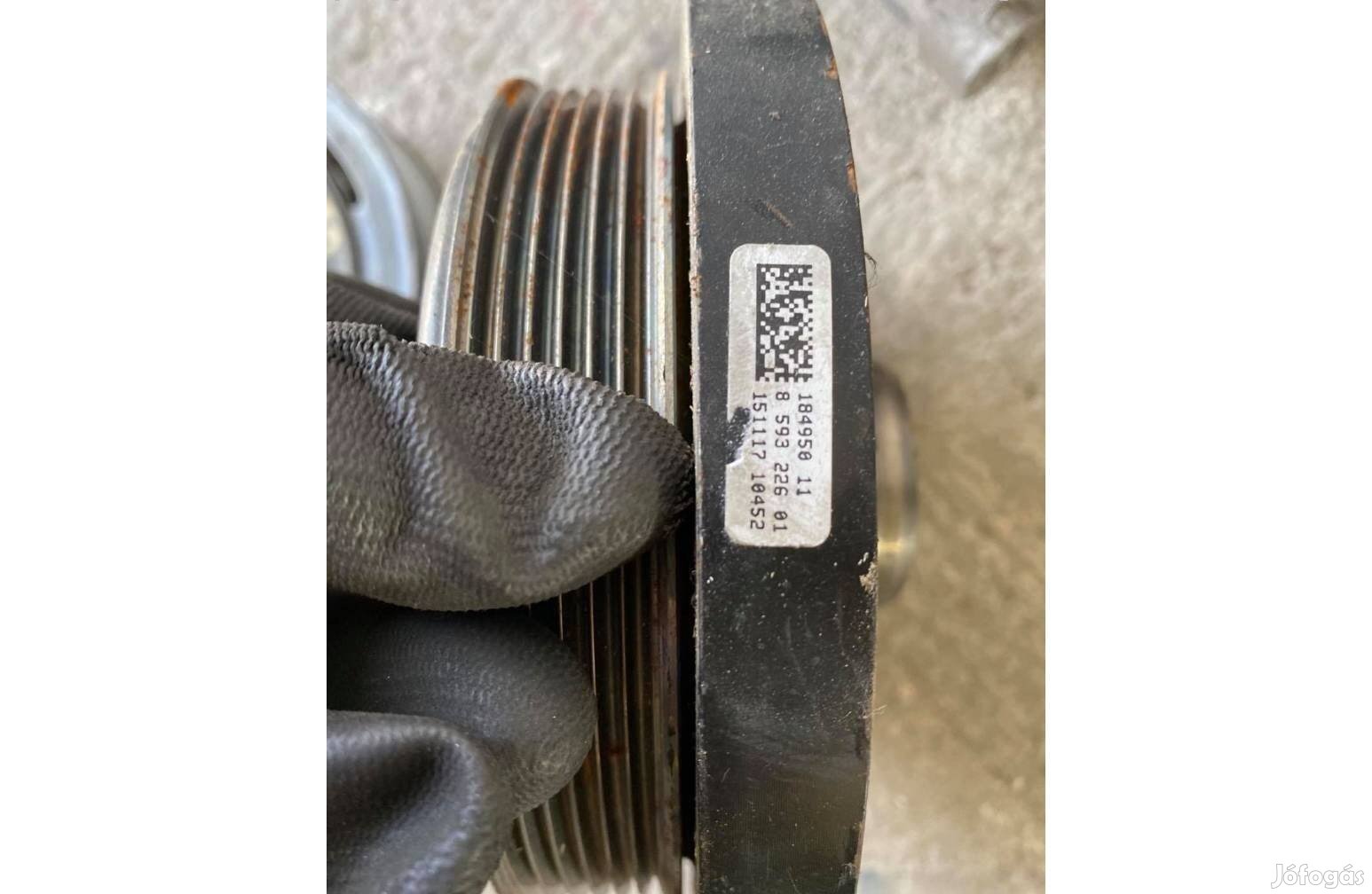 BMW B47B20B (25d) főtengely szíjtárcsa