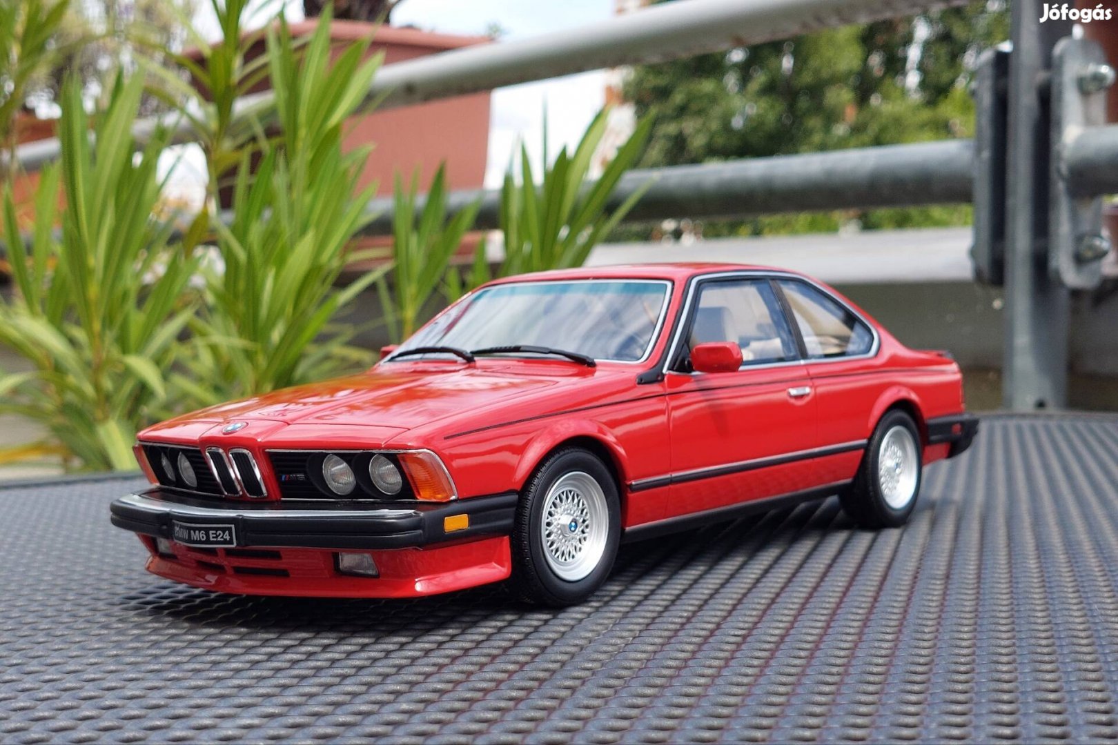 BMW E24 M6 1:18 Ottomobile 1/18