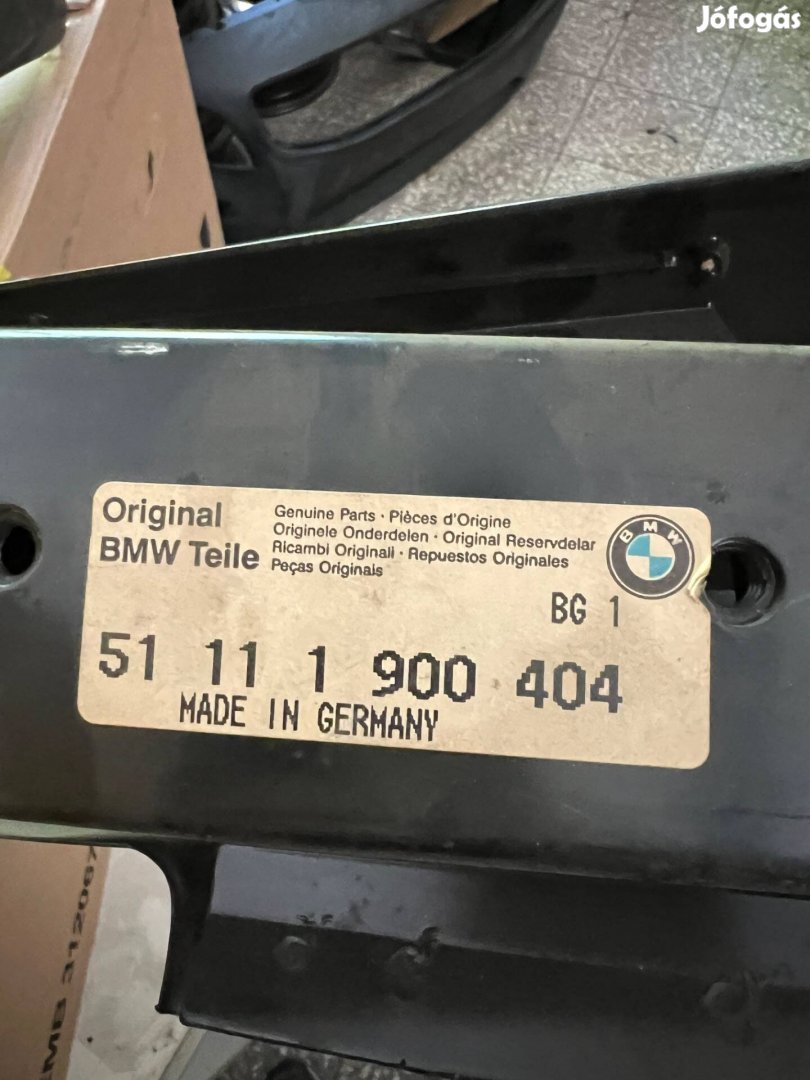 BMW E24 coupe lökhárító tartó gyári