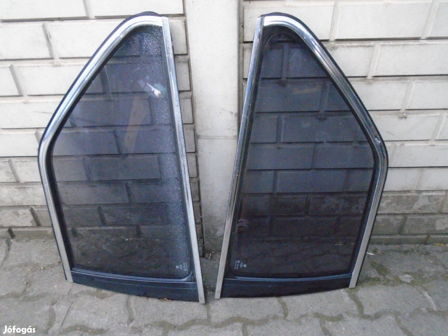 BMW E30 Coupe hátsó oldalüvegek
