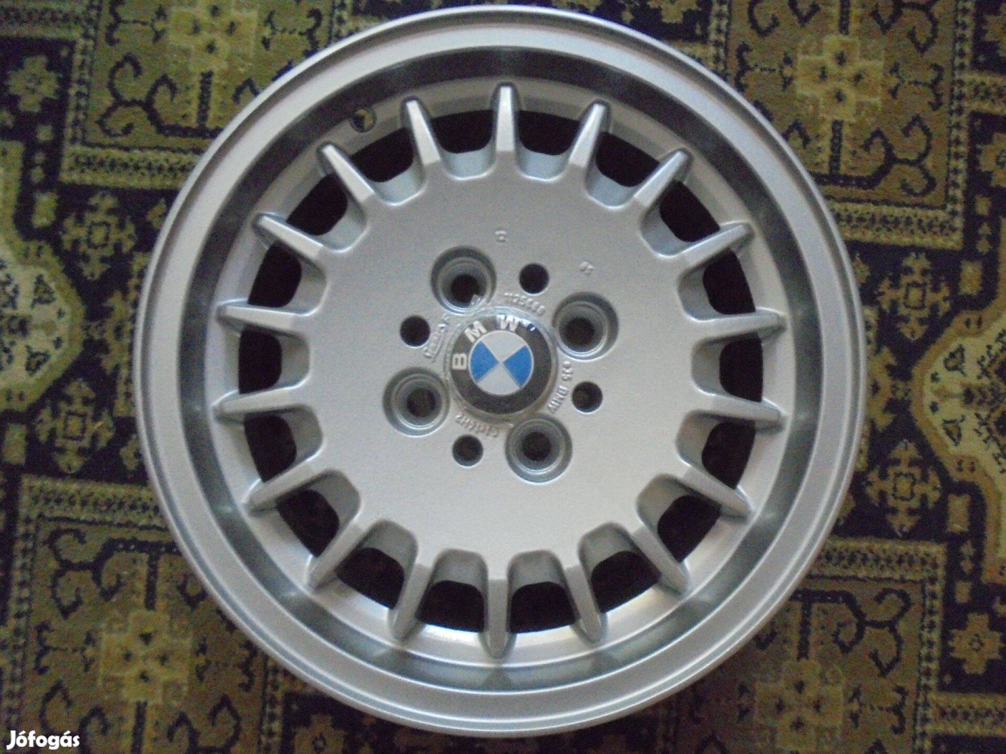 BMW E30 Gyári Könnyűfém Felni Garnitúra