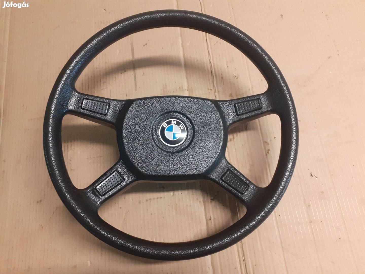 BMW E30 gyári kormány eladó!