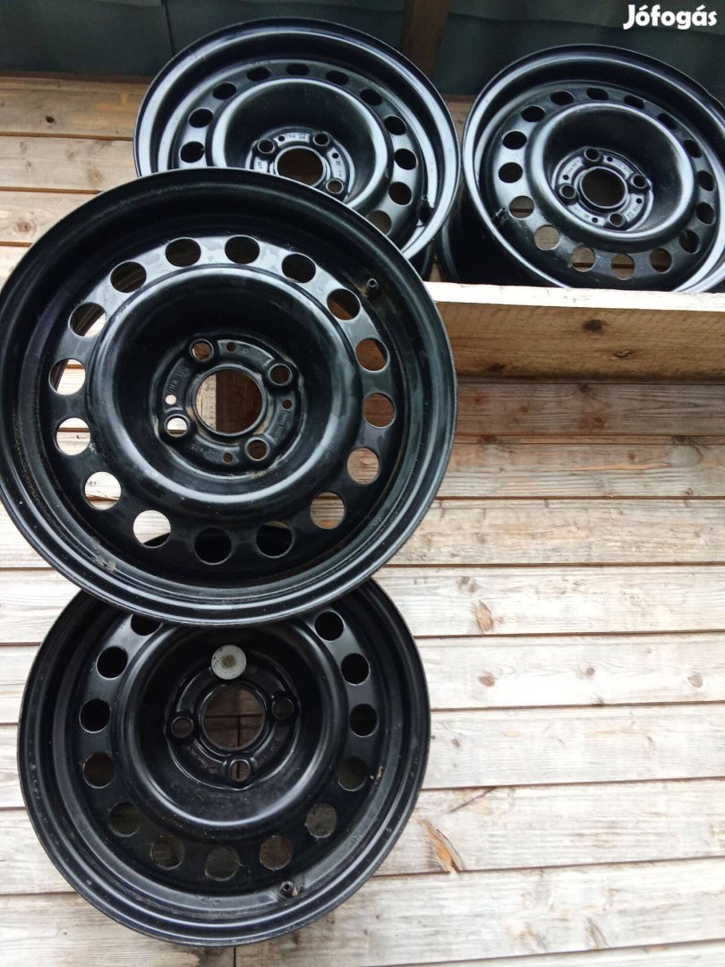 BMW E30 lemezfelni