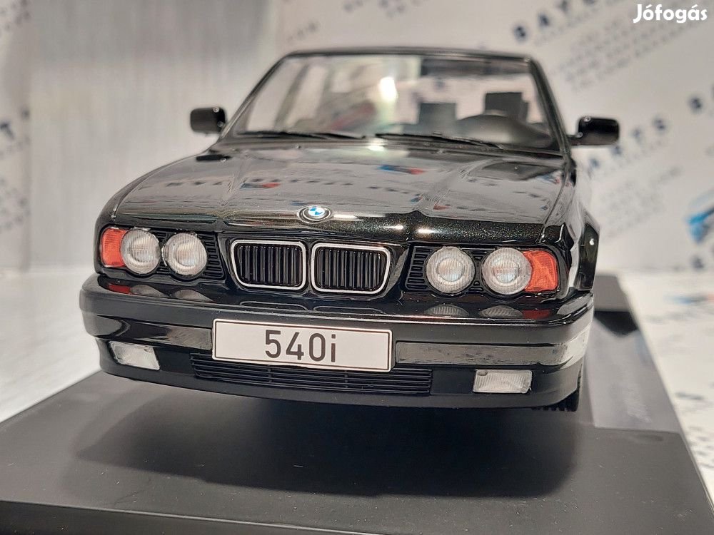 BMW E34 540i Touring -  MCG - 1:18 1/18 modellautó modell autó