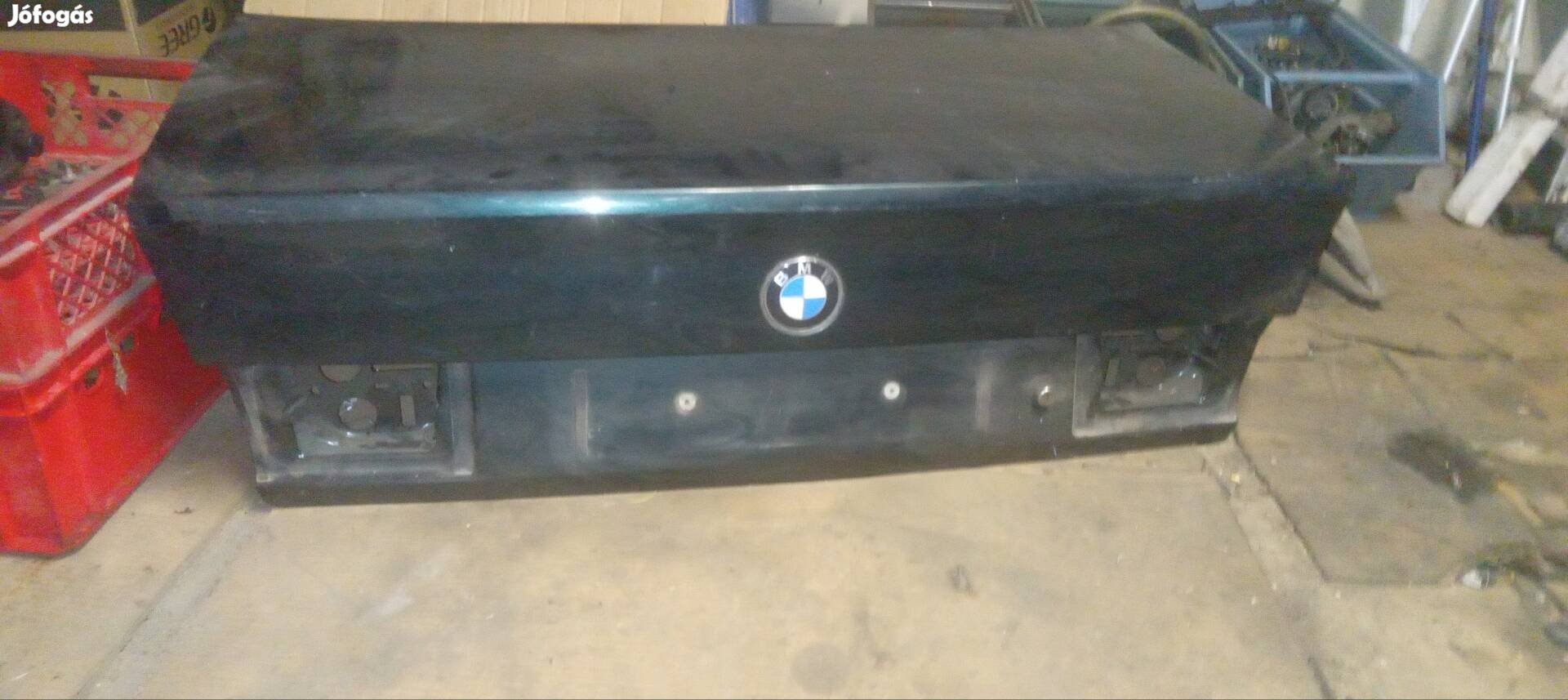 BMW E34 Csomagtér ajto 