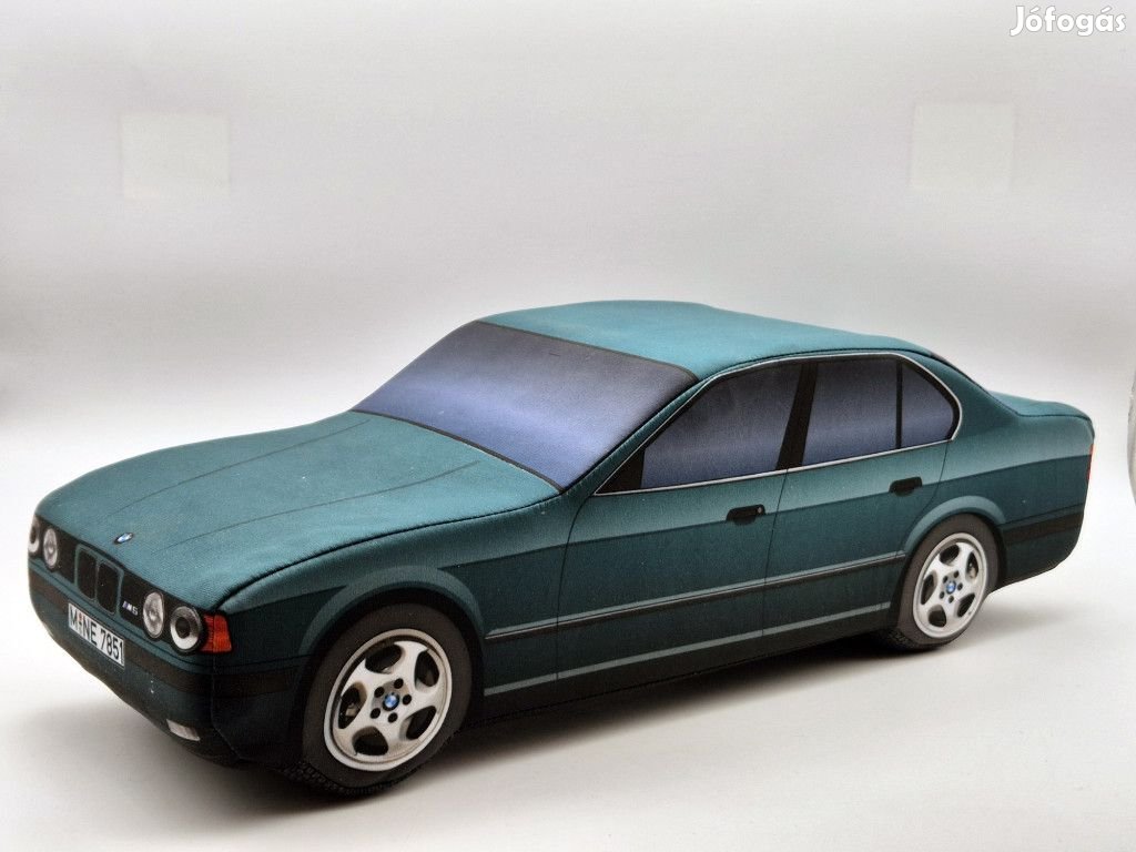 BMW E34 M5 sedan plüss autó - zöld