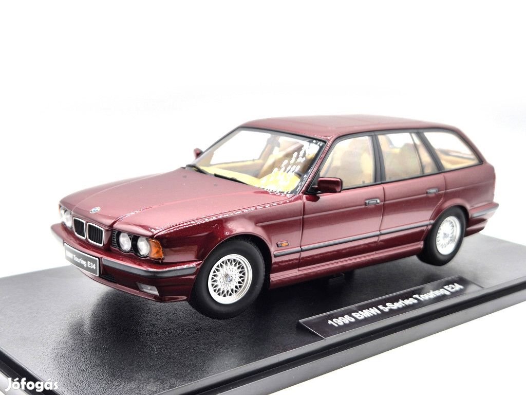BMW E34 Touring (1996) - bordó -  Triple9 - 1:18