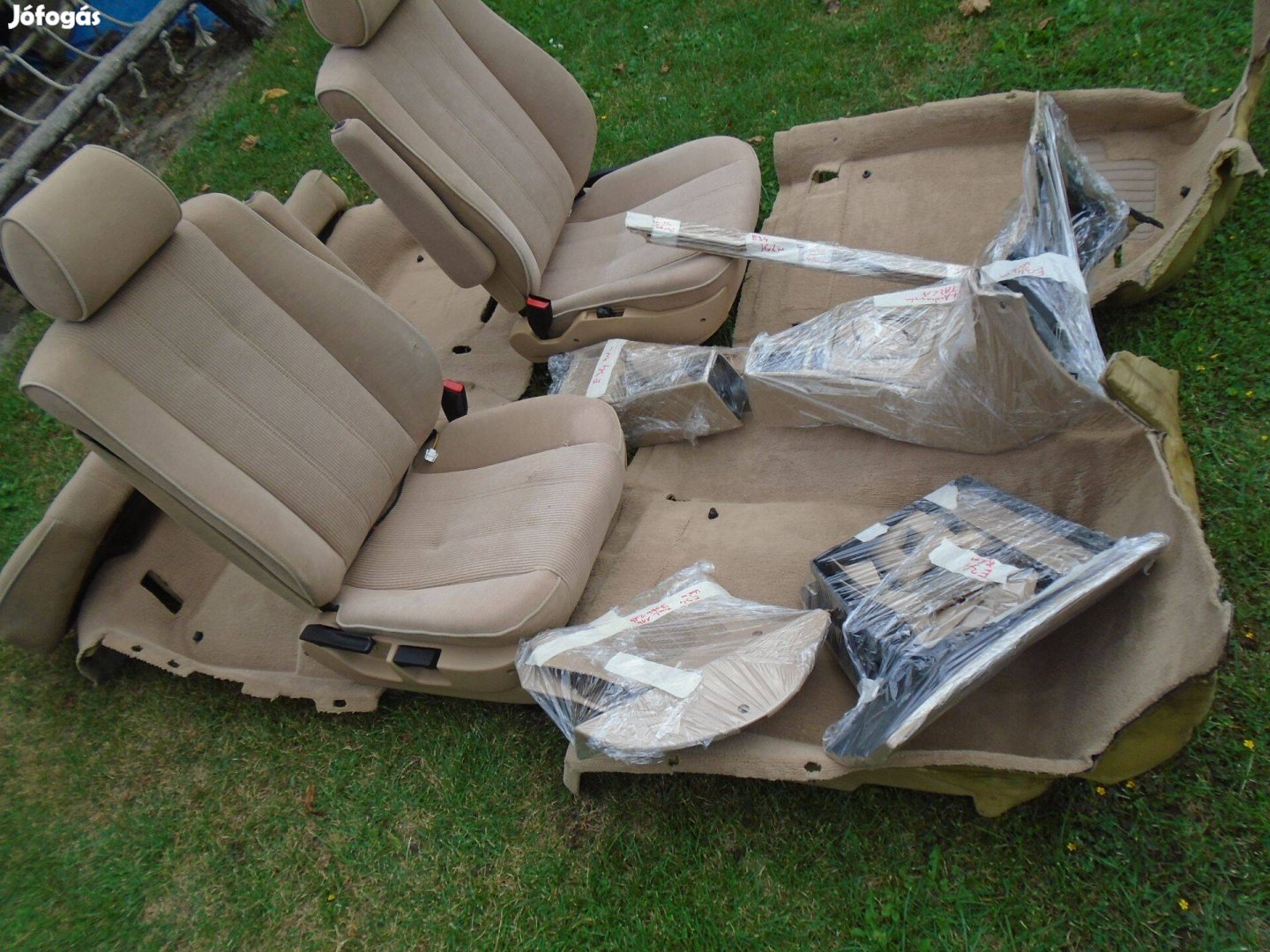 BMW E34 beige belső eladó