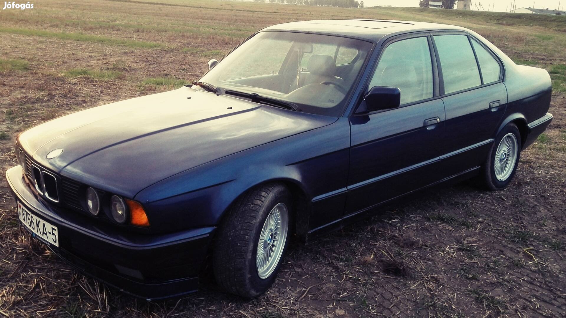 BMW E34 motorháztető