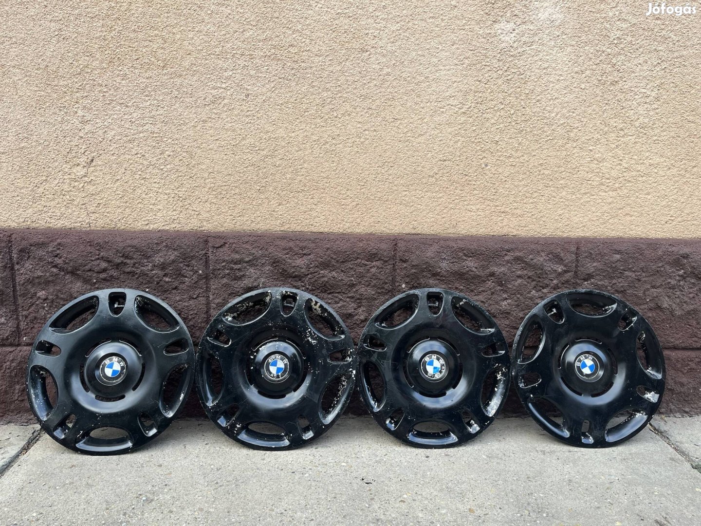 BMW E36 / E46 fekete dísztárcsa 15-ös szett