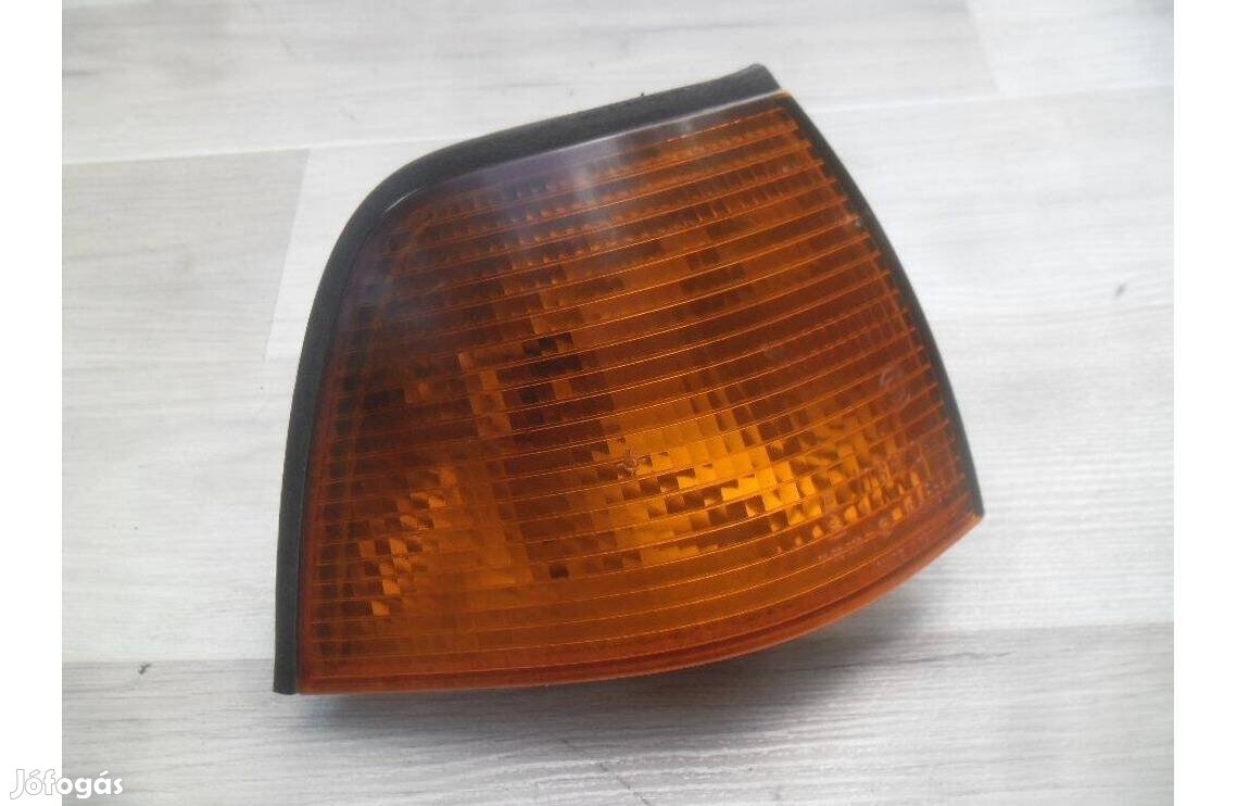 BMW E36 jobb index irányjelző /1387044