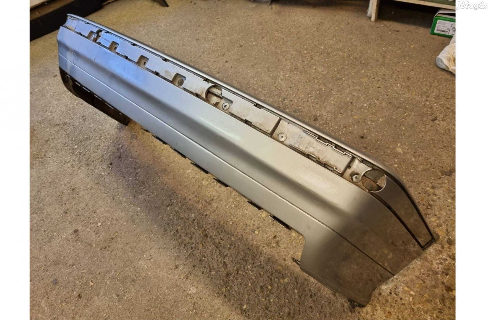 BMW E36 sedan touring hátsó lökhárító