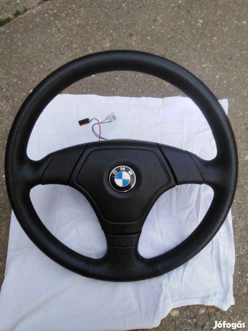 BMW E36 sportkormány