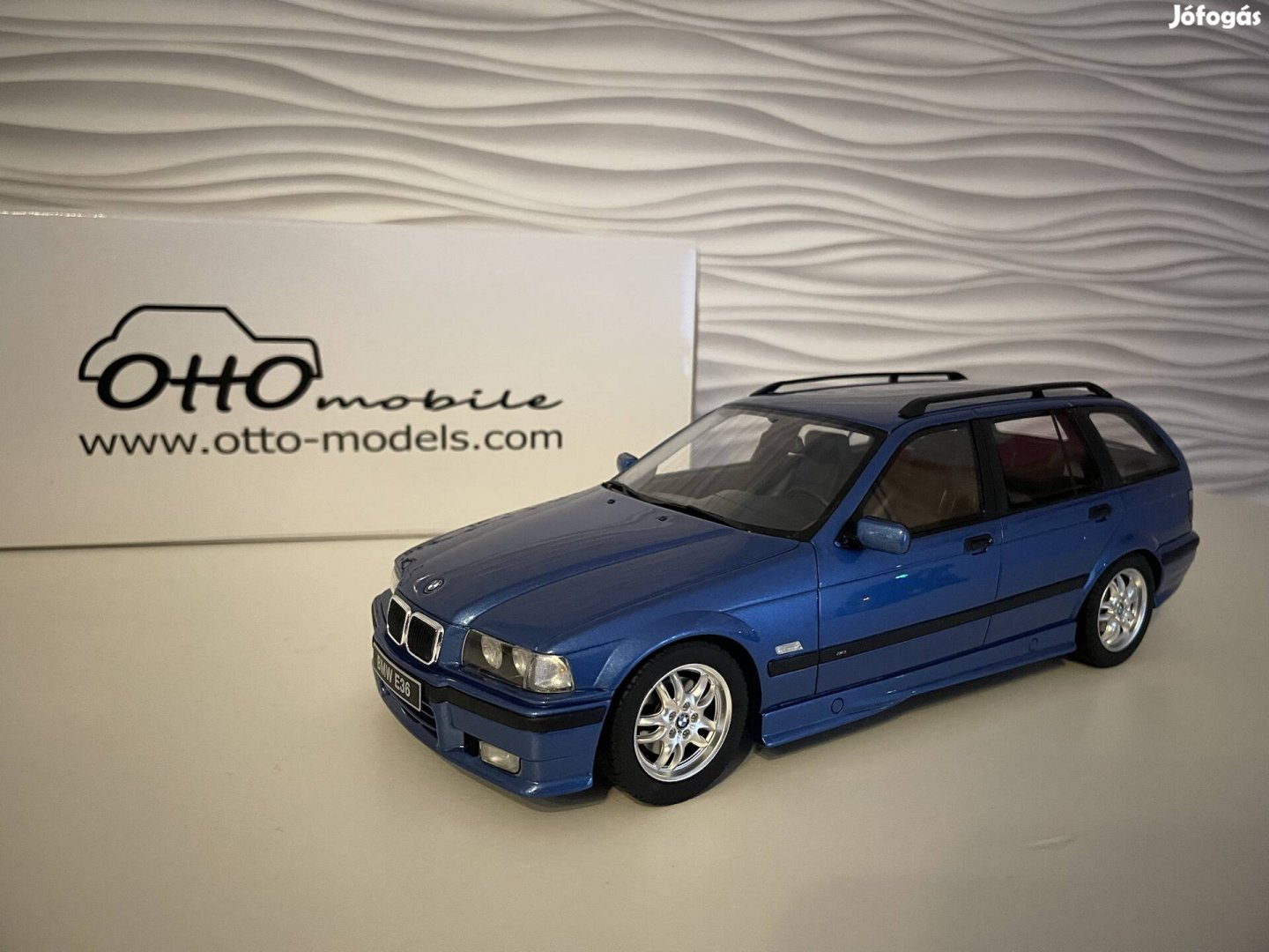 BMW E36 touring 1:18 as Otto modell