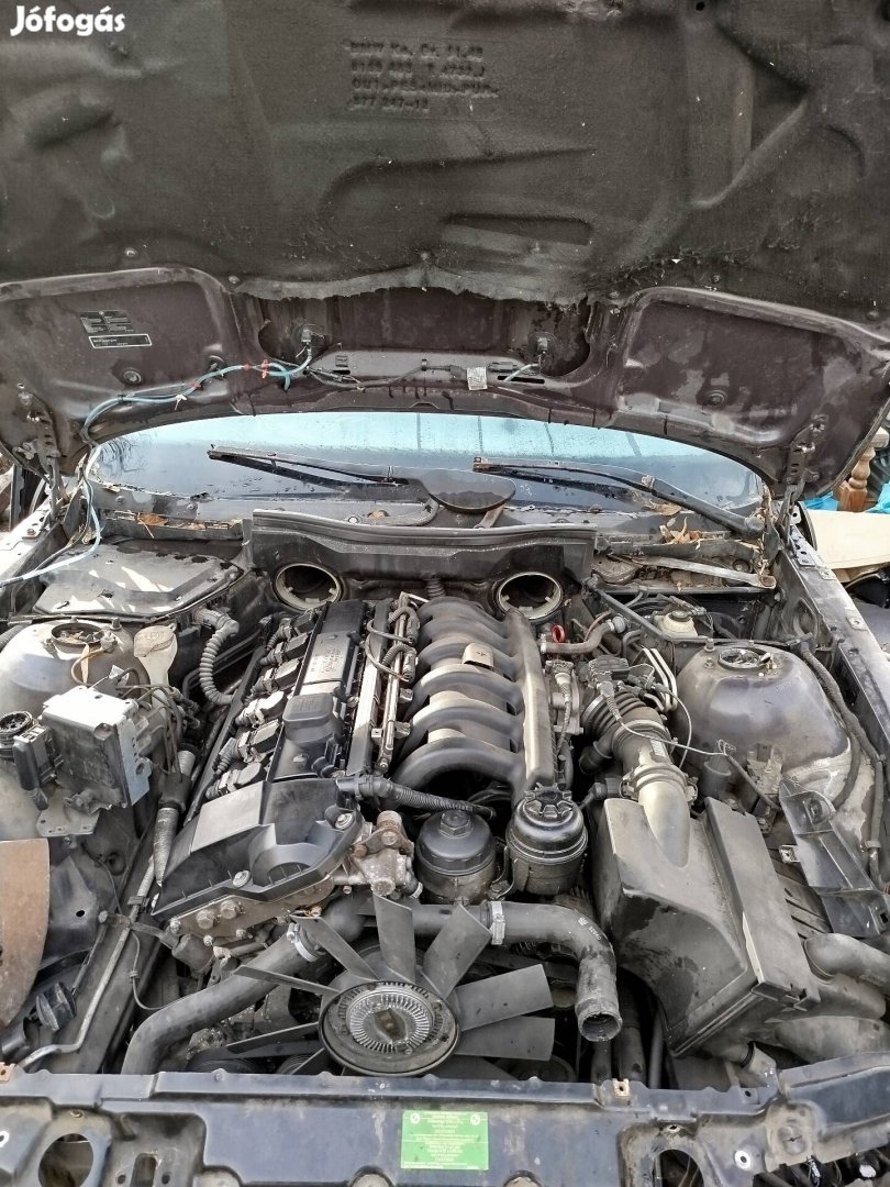 BMW E39 520i M52B20 motor blokk