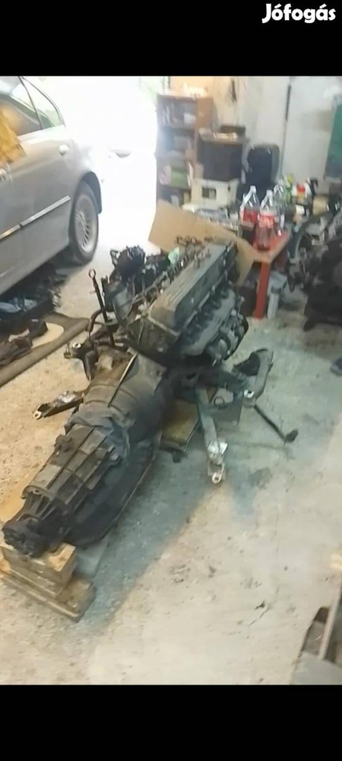 BMW E39 525tds bontódik 