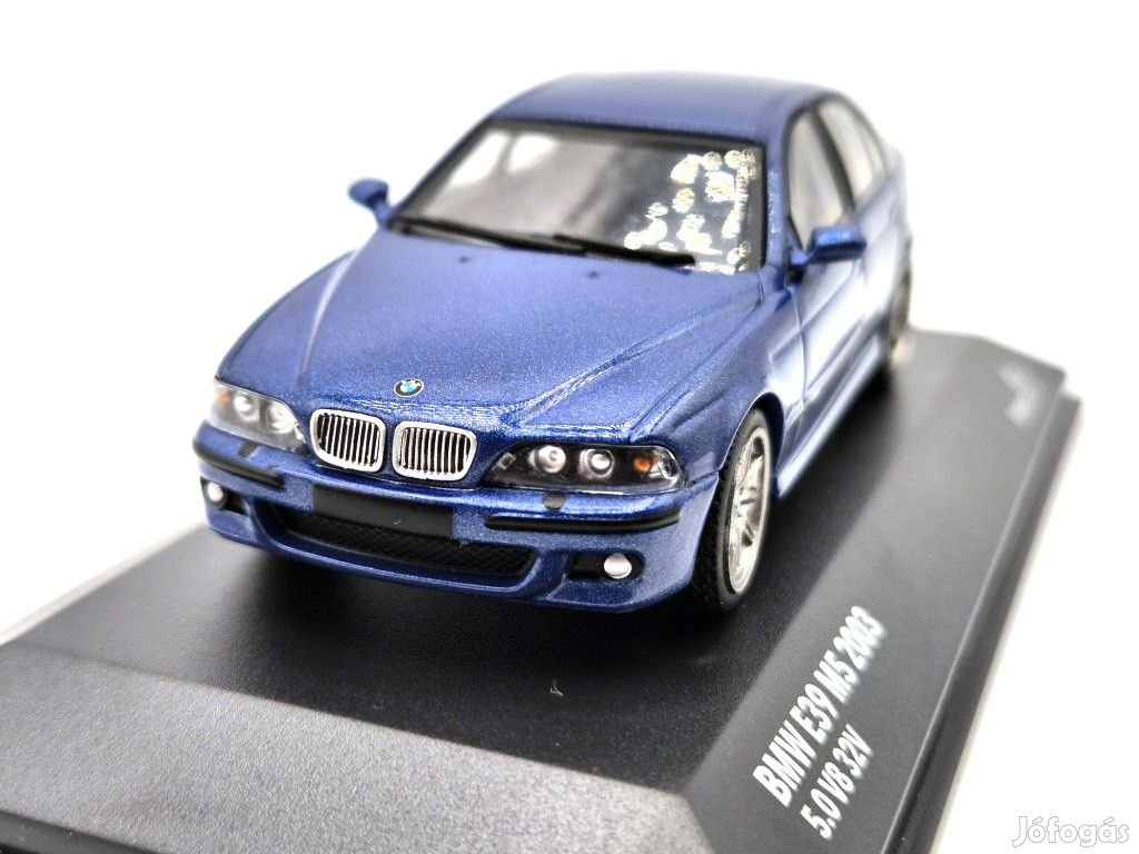 BMW E39 M5 5.0 V8 2003  - kék - Solido  modellautó 1:43