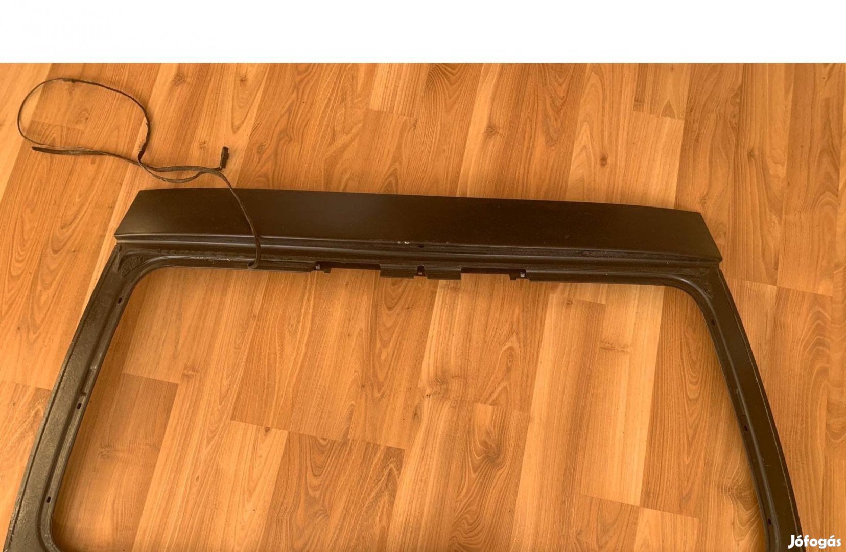 BMW E39 Touring hátsó szélvédő keret