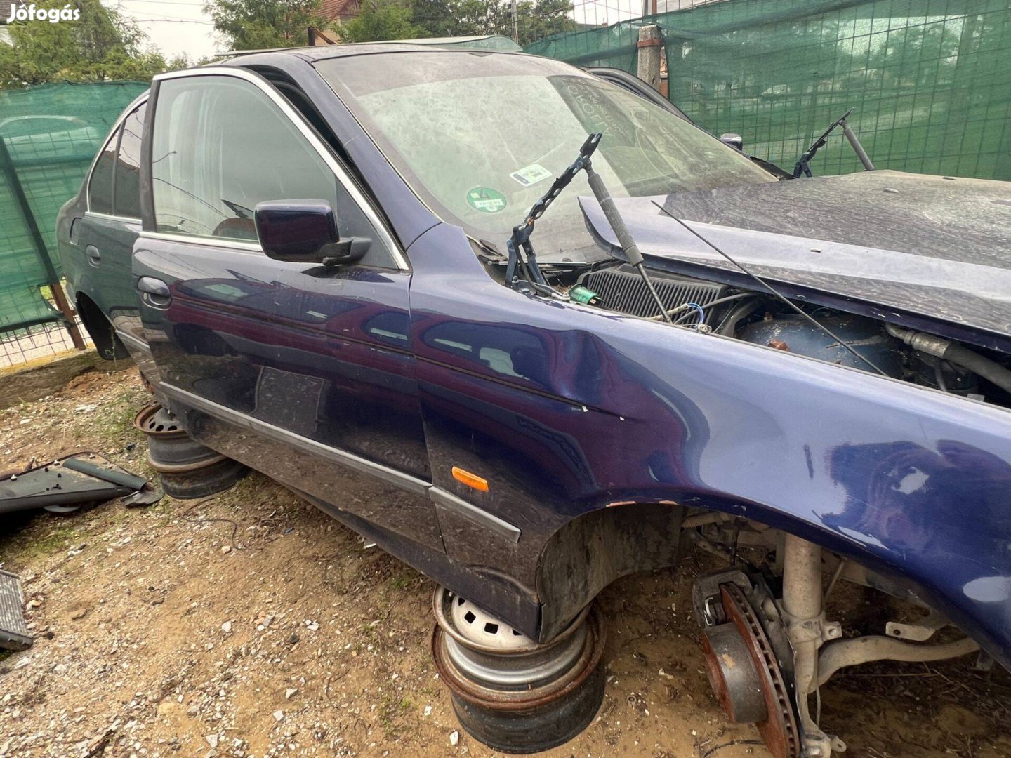 BMW E39 alkatrészek eladó