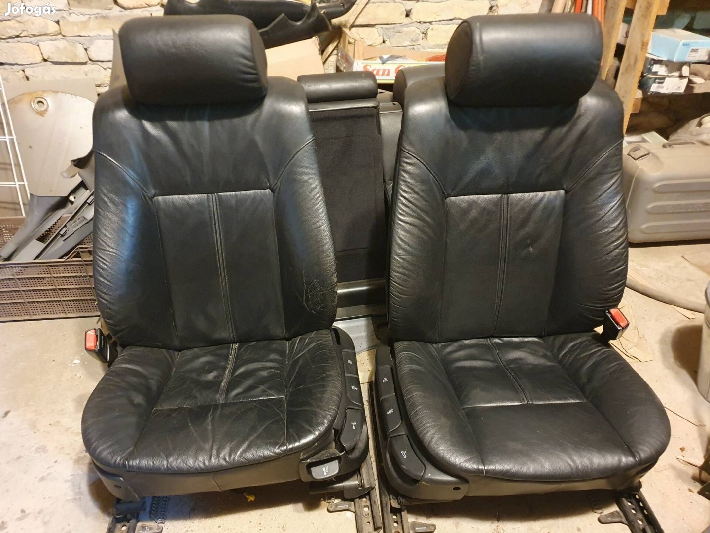 BMW E39 fekete bőr ülésszett