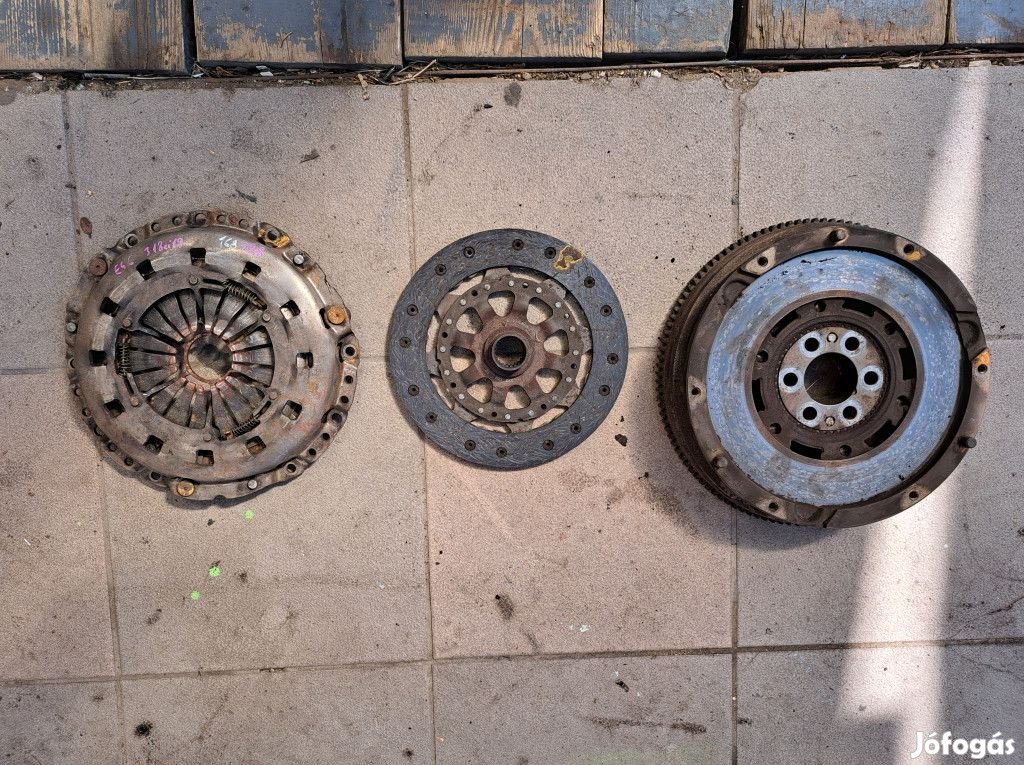 BMW E46 316 318 N40 N42 N45 N46 kettőstömegű kettős tömegű lendkerék
