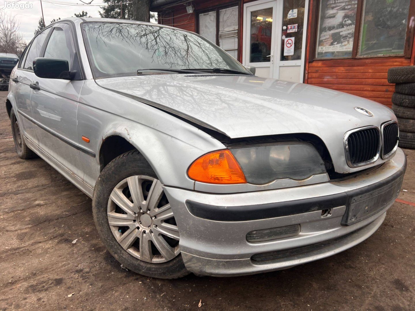 BMW E46 316i (2001) 164E3 Alkatrészek #M2261