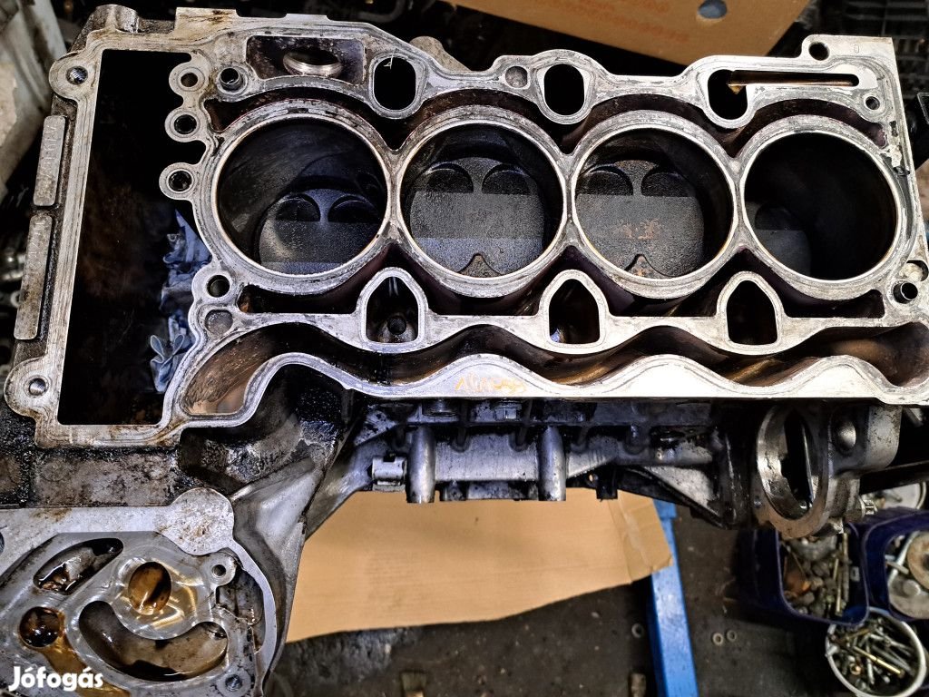 BMW E46 318i N42 N42B20A fűzött motorblokk blokk motor