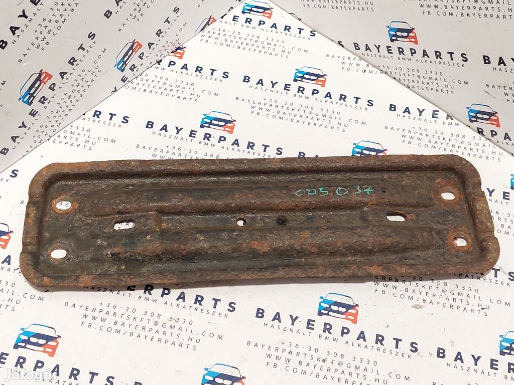 BMW E46 E87 E90 E91 E92 E93 E84 E83 X1 X3 kipufogó tartó konzol tartó