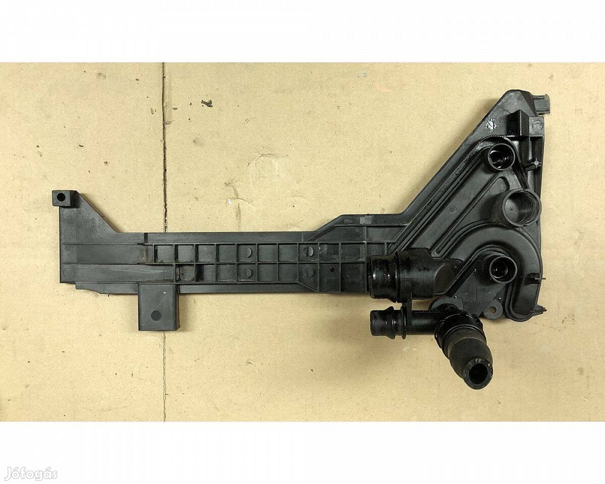 BMW E46 Kiegyenlítő tartály rögzítő panel automata váltóhoz 0613