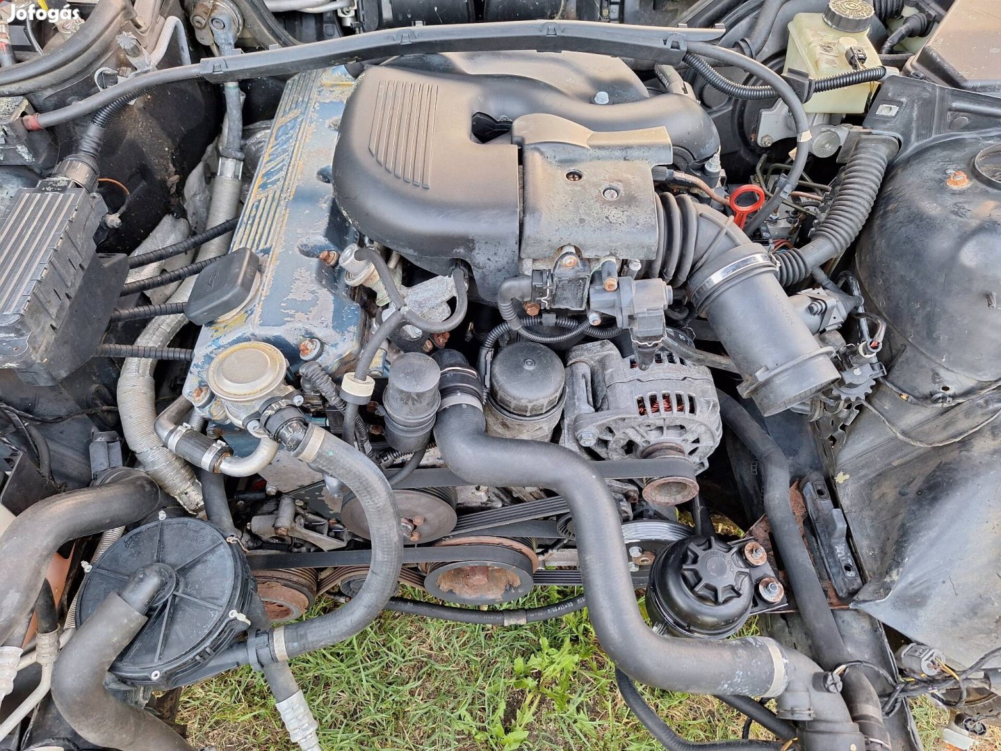 BMW E46 M43B19 194E1 motor alkatrészek 