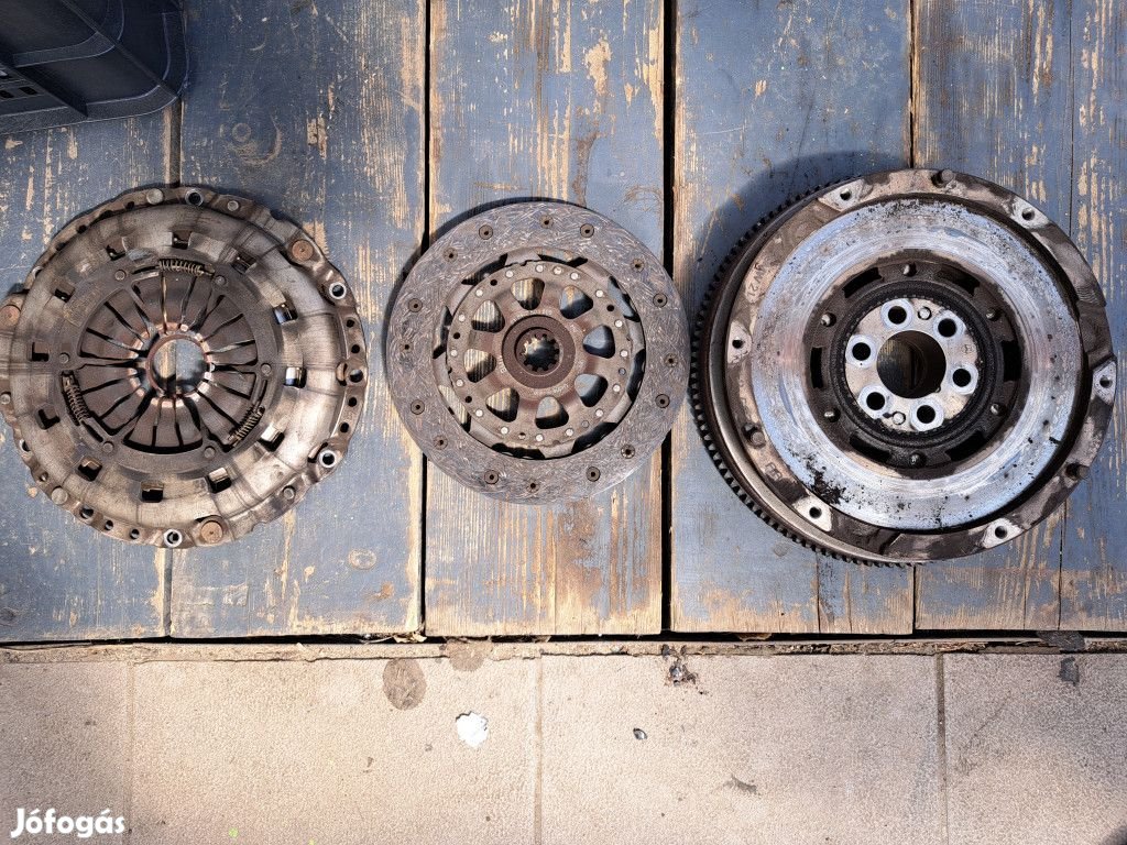 BMW E46 N40 N42 N45 N46 316i 318i kettőstömegű lendkerék kuplung szet