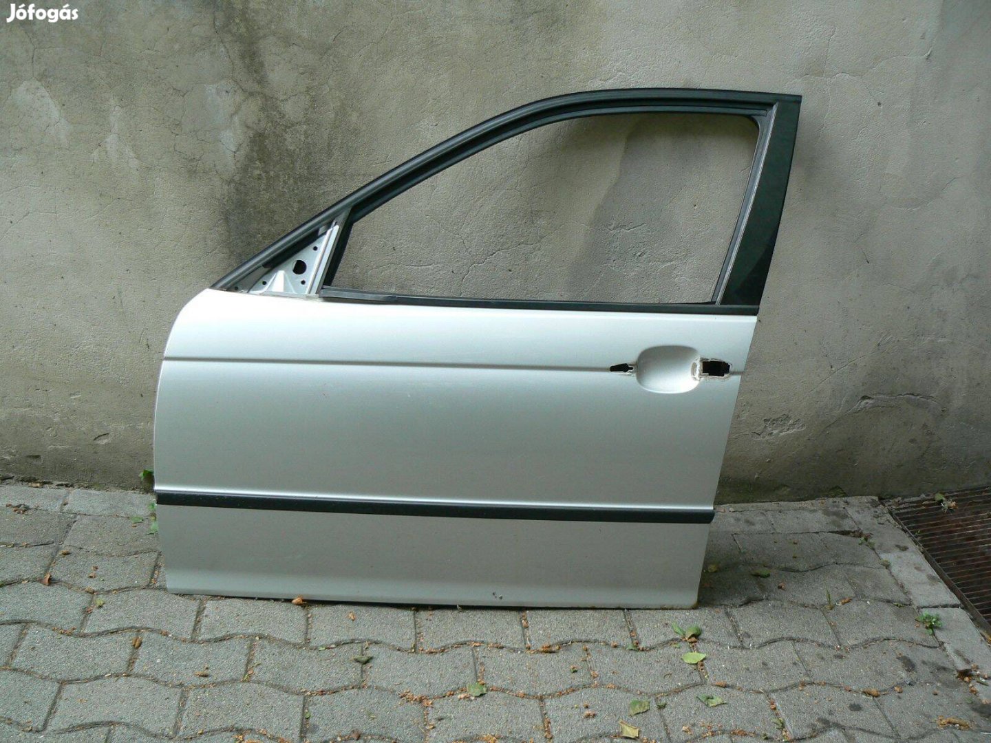 BMW E46 (3 -as BMW) bal első (vezető oldali) ajtó üresen eladó