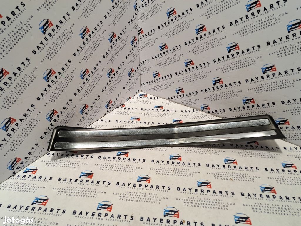 BMW E46 bal hátsó króm küszöbbelépő küszöb belépő takaró