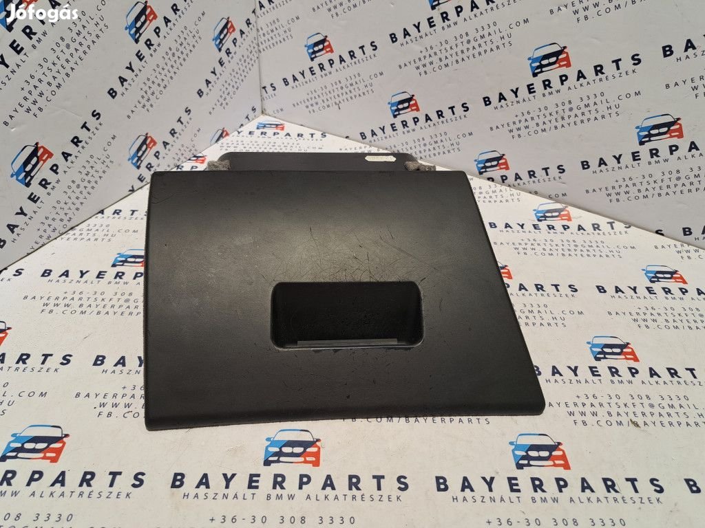 BMW E46 bal oldali kormány alatti tároló rekesz
